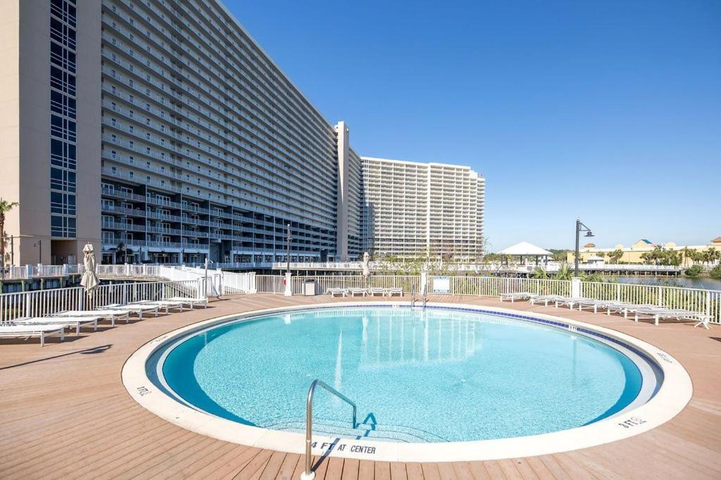 A Shore Thing At Laketown Wharf #1904 By Nautical Properties Panama City Beach Bagian luar foto