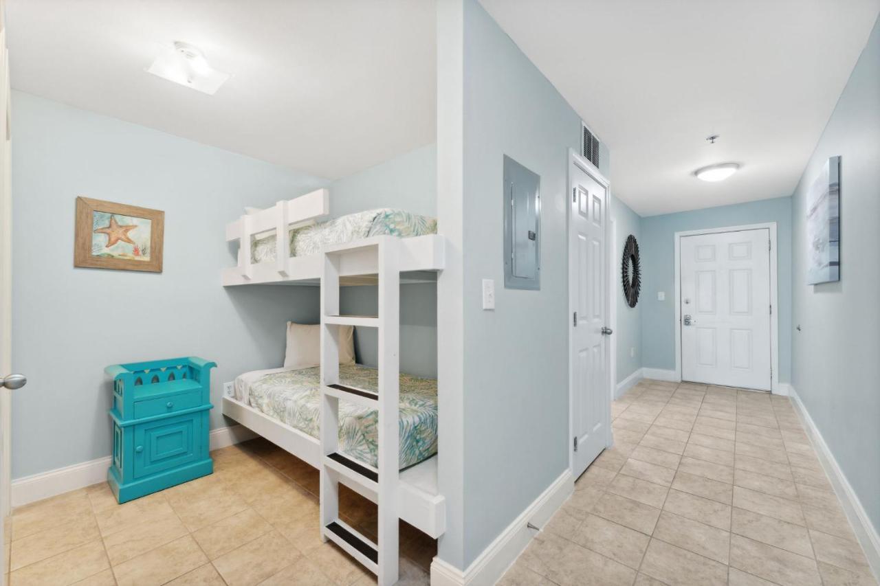 A Shore Thing At Laketown Wharf #1904 By Nautical Properties Panama City Beach Bagian luar foto